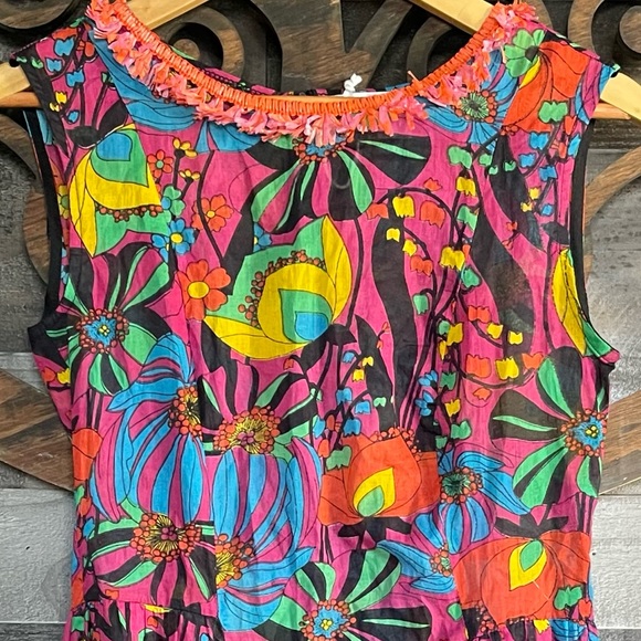 Tunic Blouse Bold Floral Colorful Summer Vacation Bohemian Embellished - Picture 3 of 12